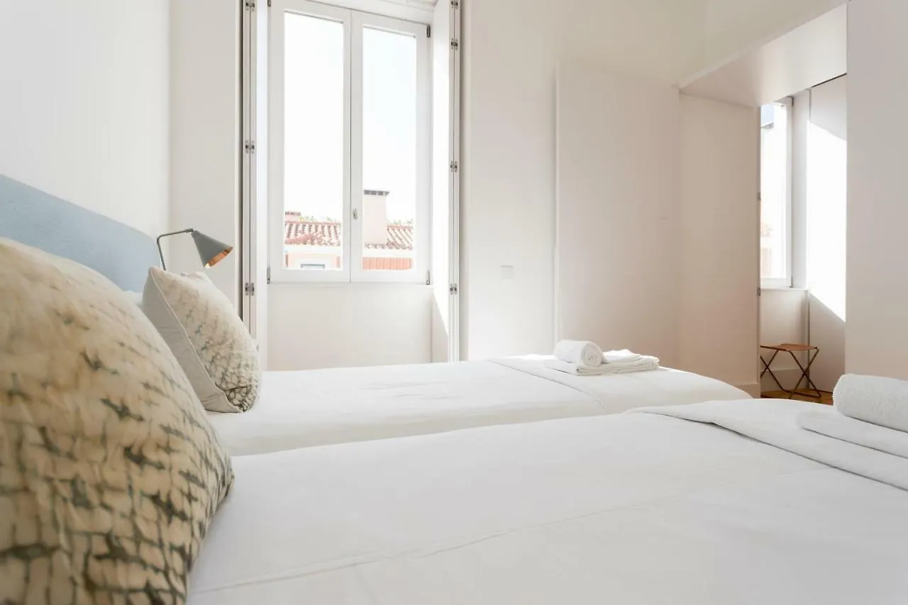 Chiado Cozy Apartments - By Lu Holidays Lisbon 0*,